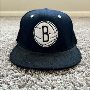 Like New Adidas Brooklyn Nets NBA Hat